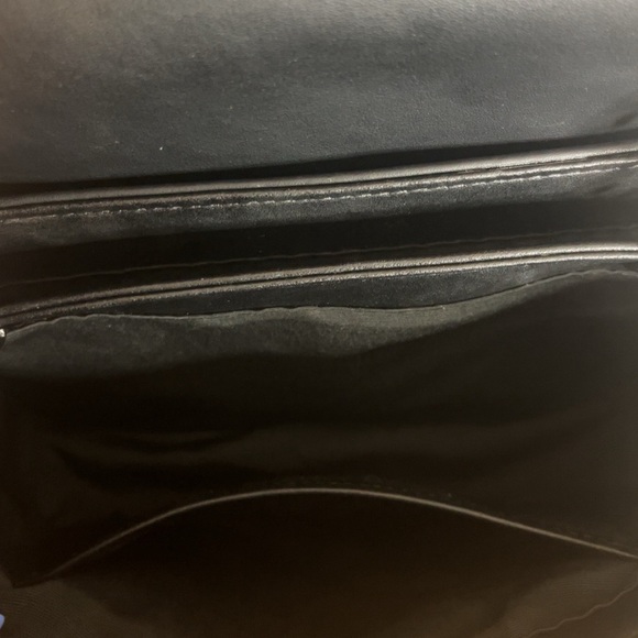 Glamaholic Lifestyle Medium Classic Flap Matte Bag - Picture 5 of 6